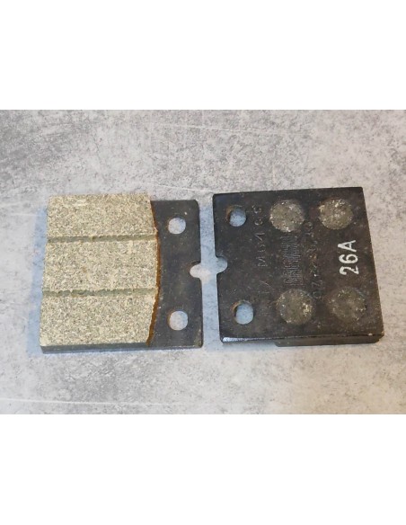 Jeu de plaquettes de frein BREMBO ADAPTABLE Etrier P08 07BB14SP