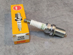 Bougie NGK BKR5E - 7938