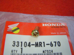 Vis cruciforme M5x8 de VT600C 88-98