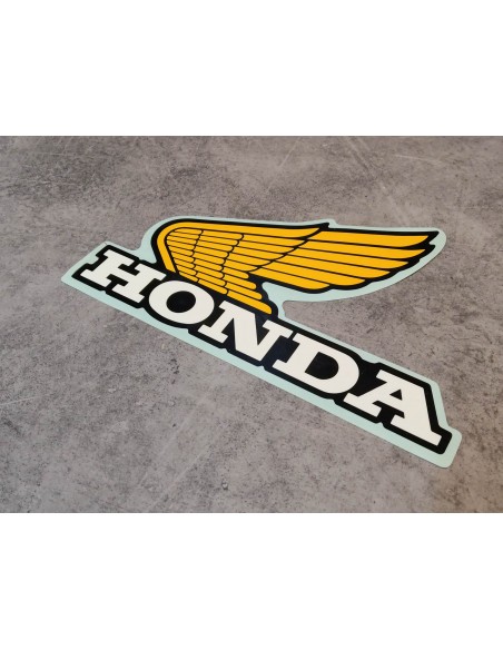 Sticker de réservoir coté gauche XLV750R VF1000R CB1100 HONDA 87124-MA3-300
