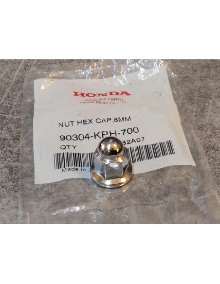 Ecrou borgne 8 mm WW125 CBR125 CBR250 ANF125... HONDA 90304-KPH-700