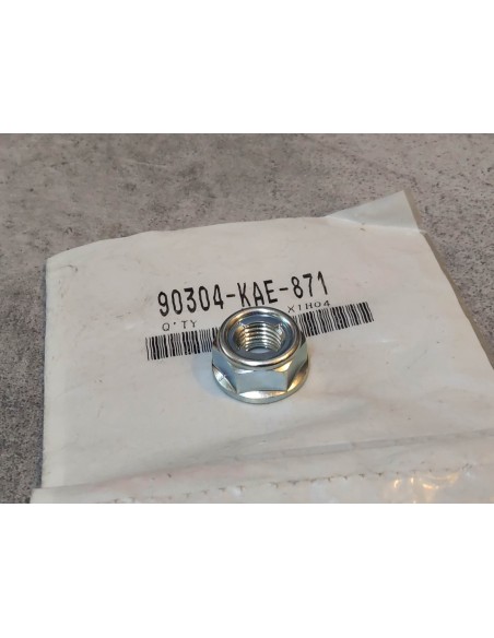 Ecrou 10 mm CBR900 CBR1000 CBR600 VFR800... HONDA 90304-KAE-871