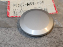 Bouchon bras oscillant NTV600 NTV650 HONDA 90302-MS9-000