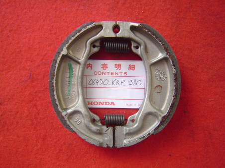 Mâchoires Frein Arrière Honda CBF125 SCV100 Lead | 06430KRP980