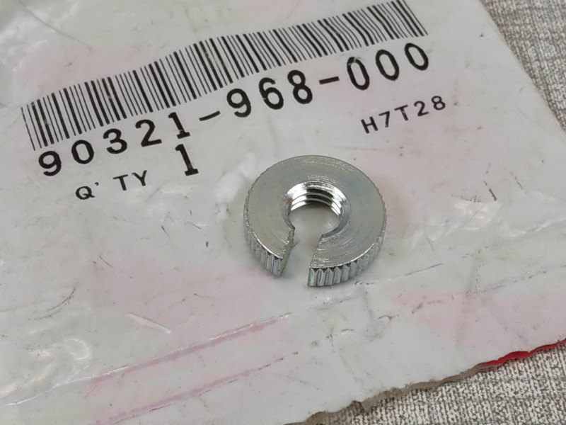 Ecrou de tendeur de cable HONDA 90321-968-000