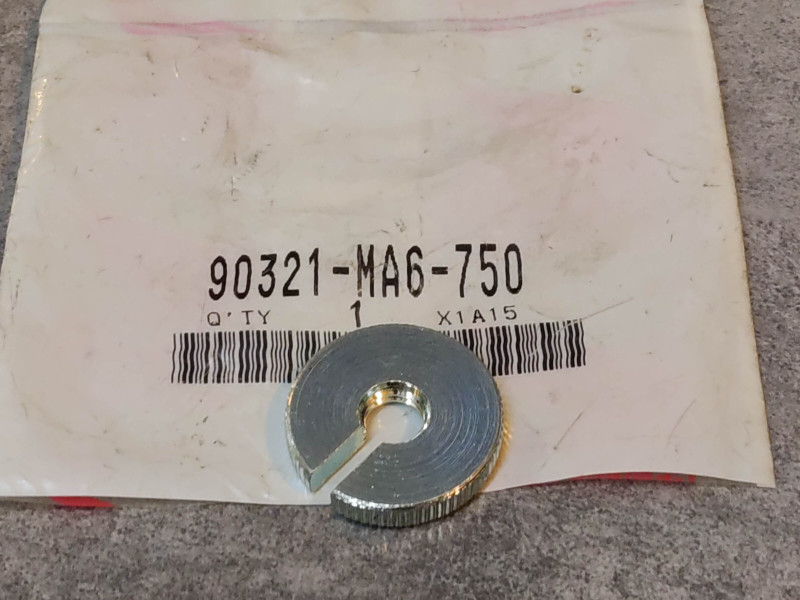Contre-écrou vis réglage câble Honda 90321-MA6-750
