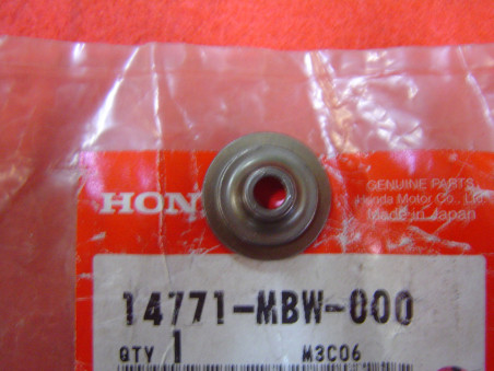 Coupelle Ressort Soupape Honda CB600F CBF600 - 14771MBW000