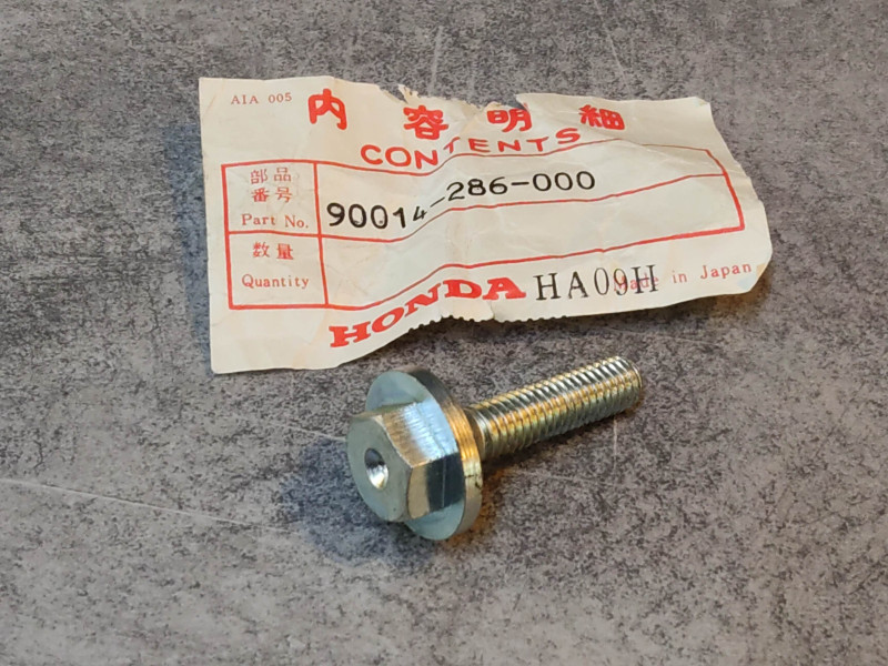 Vis de rotor d'alternateur CB125K5 B6 CB200 CL200 CB250-350K HONDA 90014-286-000
