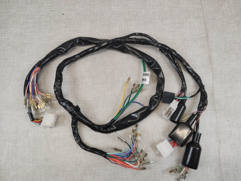 Faisceau principal ADAPTABLE CB550 K3 F1 F2 HONDA 32100-390-010P