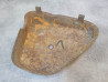 Cache latéral droit OCCASION / rouillé CB/CL 450 K6/K7 HONDA 17231-457-670OCC1