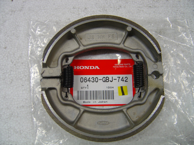 Mâchoires Frein Arrière Honda CA125 CMX250 Rebel | 06430-GBJ-742