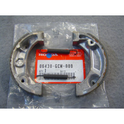 Jeu Mâchoires Frein Honda NPS50 NSS250 - Réf 06430GCW000