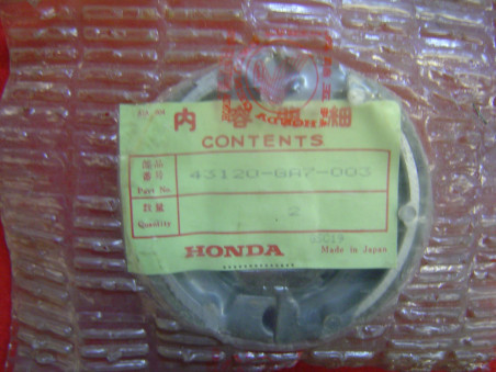 Mâchoires frein arrière Honda NCZ50 - Réf. 43120GA7003