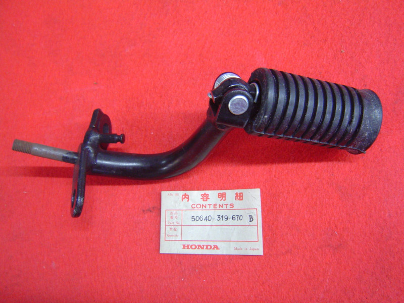 Repose-pied avant gauche Honda CB450K4-K7 CB450C5 | Réf. 50640319670