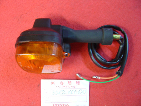 Clignotant AR gauche Honda MTX125RWD – Réf. 33650KE1630