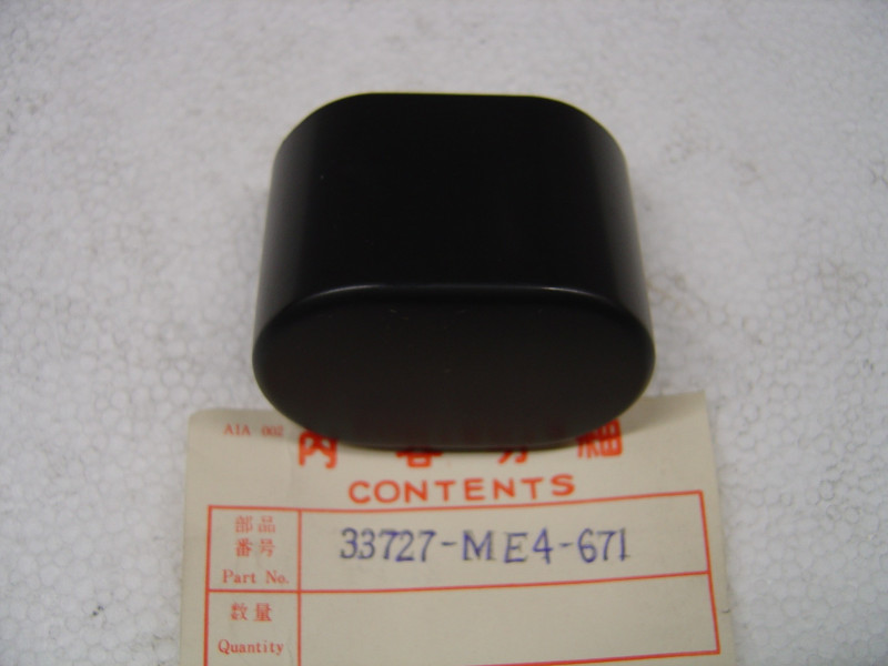 Base chromée feu arrière Honda - Réf. 33727ME4671