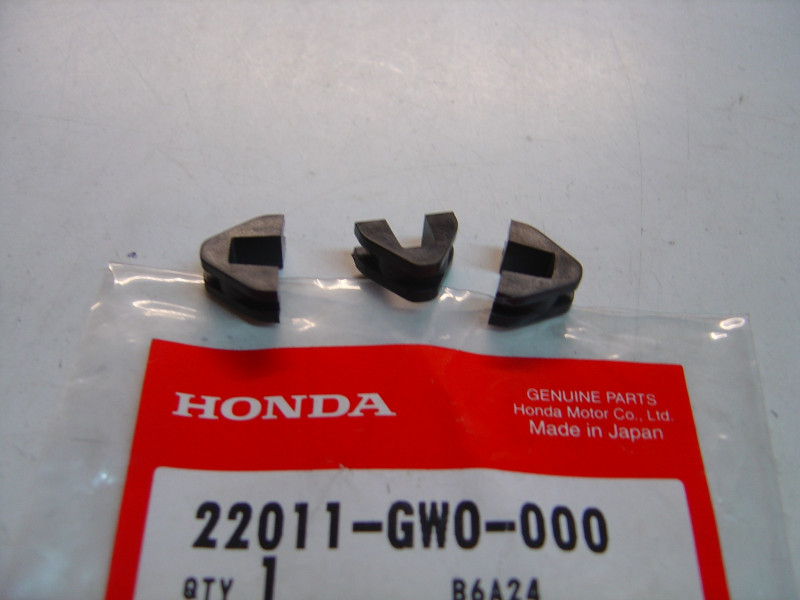 Jeu 3 glissières variateur Honda 50cc – Réf. 22011-GW0-000
