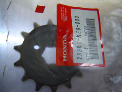 Pignon de sortie de boite 14 dents de XL350R 84