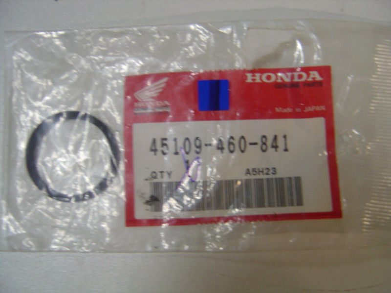 Cache poussière piston étrier frein avant Honda CB650SC 1982