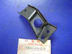 Patte clignotant AR droit Honda NH125D - 33642KG8610