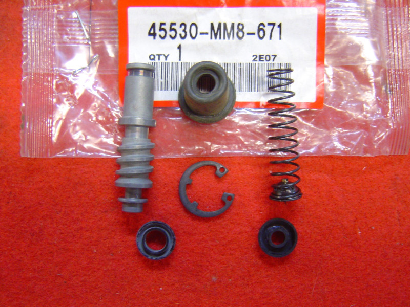 Kit Réparation Maître Cylindre AV Honda VT600C VT1100C