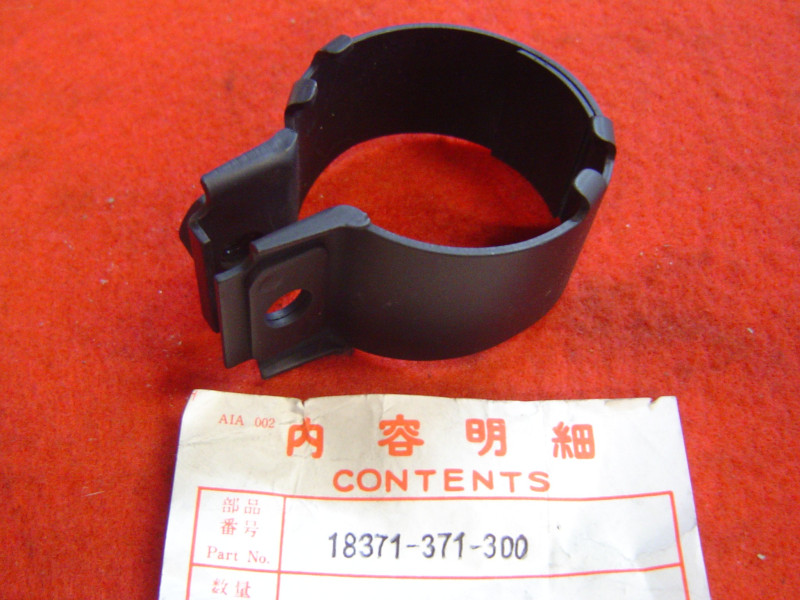 Collier d'échappement droit Honda GL1000 – Réf. 18371-371-300