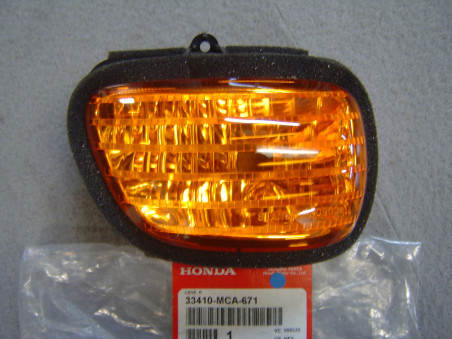 Clignotant Avant Droit Honda GL1800 – Réf. 33410MCA671
