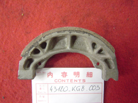Mâchoire frein arrière Honda CH125 84-88 réf 43120KG8003