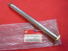 Axe Roue AR Honda CR125 CR250 Réf. 42301KZ3600
