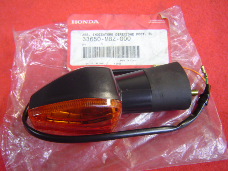 Clignotant AR gauche Honda CB600F Hornet 33650-MBZ-G00
