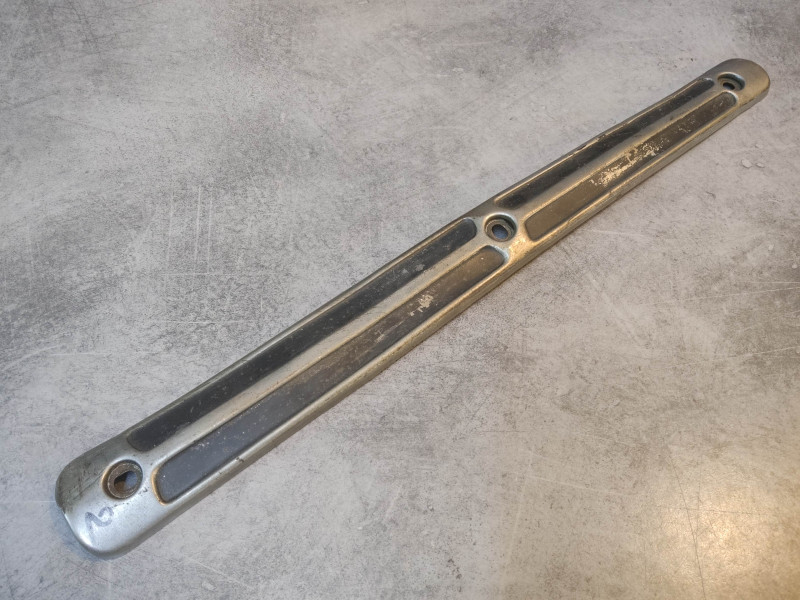 Grille de pots d'échappement OCCASION gris mat CB750 K0 HONDA 18315-300-OCC2