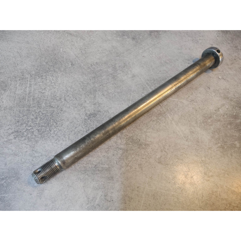 Axe de roue arrière OCCASION BE CB500 CB550 CB750 K0-K6 HONDA 42301-300-010OCC1