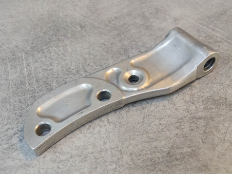 Patte d'étrier de frein OCCASION CB750 K3 à K6 HONDA 45115-341-670OCC4