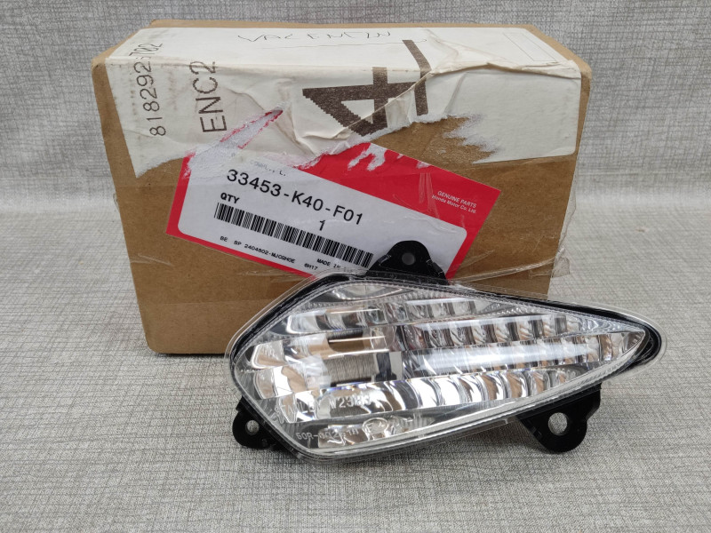 Clignotant AV gauche Honda NSS125 Forza 15/18 - 33453K40F01