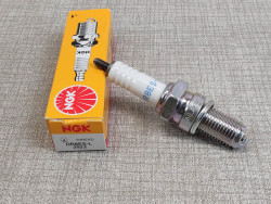 Bougie NGK DR8ES-L Honda – Pièce détachée allumage