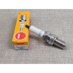 Bougie NGK DR8ES-L Honda – Pièce détachée allumage