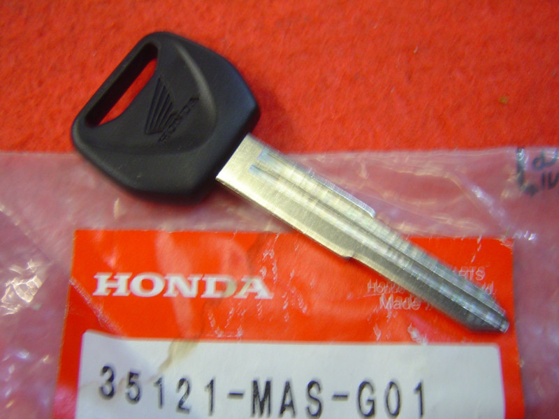 Clé vierge à tailler Honda CB600F 98/02 - Réf. 35121MASG01