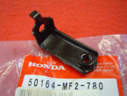 Appui AR Auvent Supérieur Honda VF500FG 86 - 50164MF2780