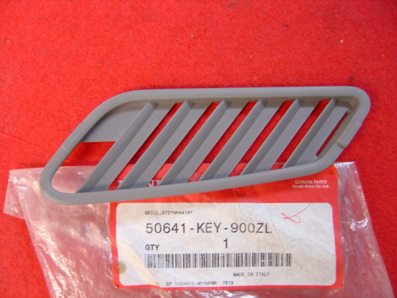 Grille Marche Pied Honda FES125 NH441R – Réf. 50641KEY900ZL