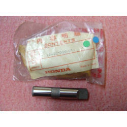 Axe basculeur gauche Honda CB360 CJ360 CL360 - 14452-369-010