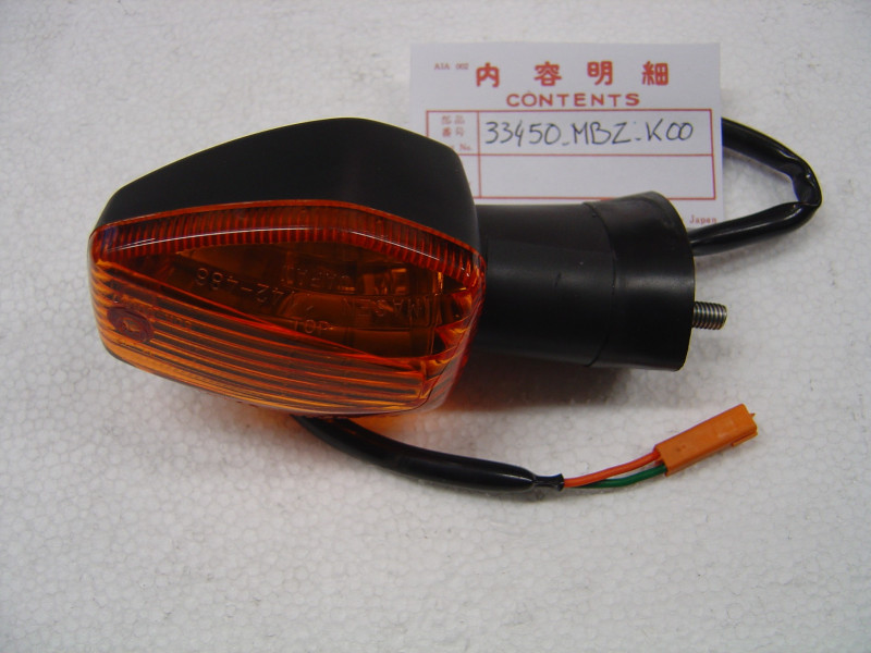 Clignotant avant gauche Honda CBF600 2004-2006 – Réf. 33450MBZK00