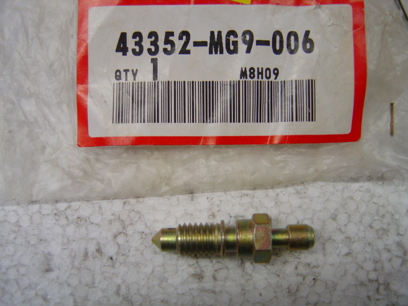 Vis de purge M8x125 Honda – Réf. 43352MG9006