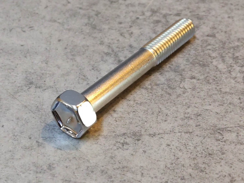 Vis à tête hexagonale SUZUKI 01500-08557