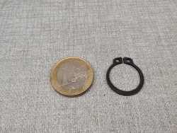 Clip Honda 94510-18000 – Pièce de fixation moto