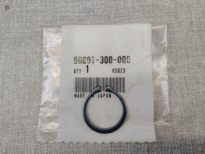 Circlips D25mm Honda - Référence 90601300000