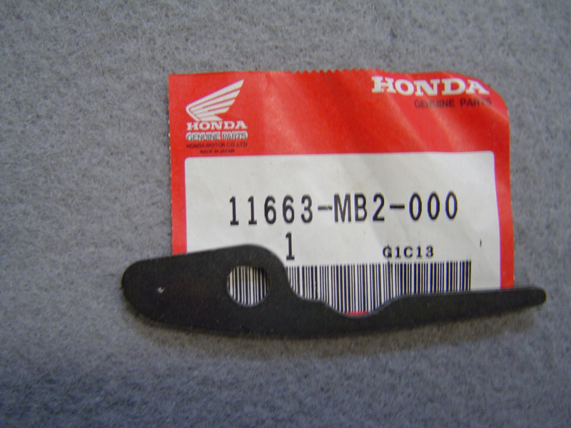 Guide chaîne carter PSB Honda VF1000R 84-85 – Réf. 11663MB2000