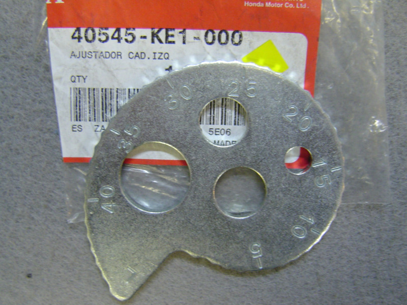 Excentrique tension roue AR Honda MTX NX CLR - 40545KE1000