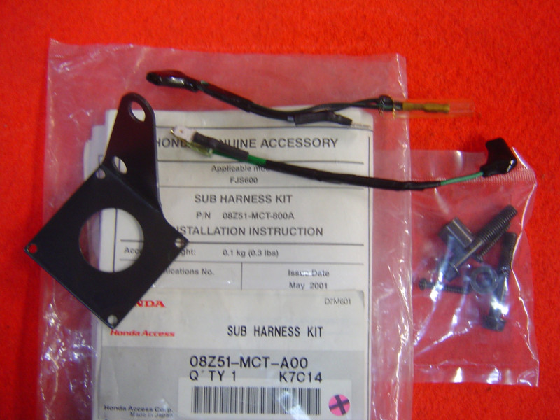 Kit Support Commutateur Poignées Chauffantes Honda FJS600