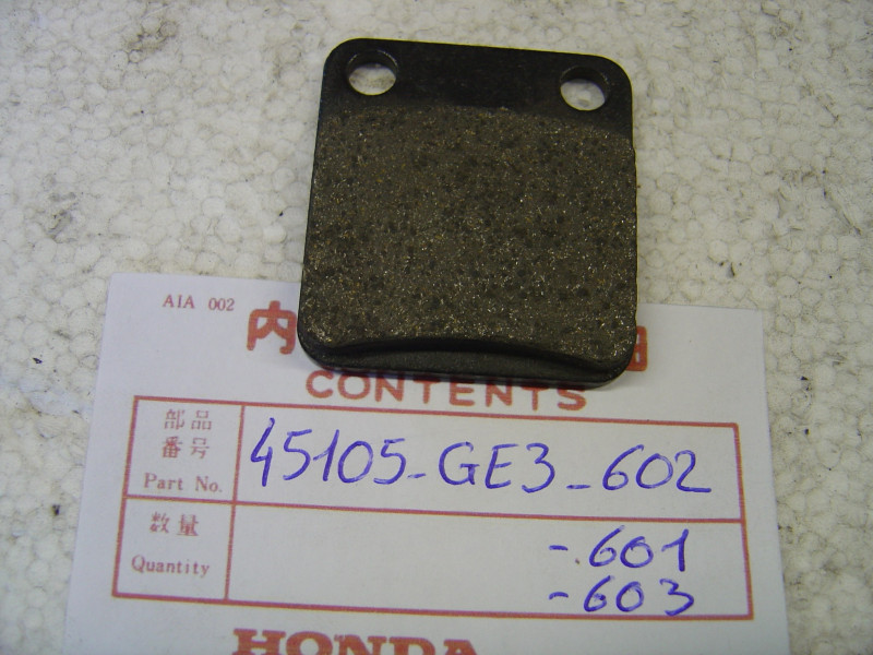 Plaquette frein avant Honda MBX80 – Réf. 45105GE3602