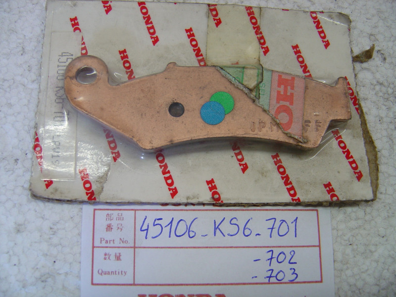 Plaquette B frein avant Honda CR125 CR250 CR500 XR250R | 45106KS6701